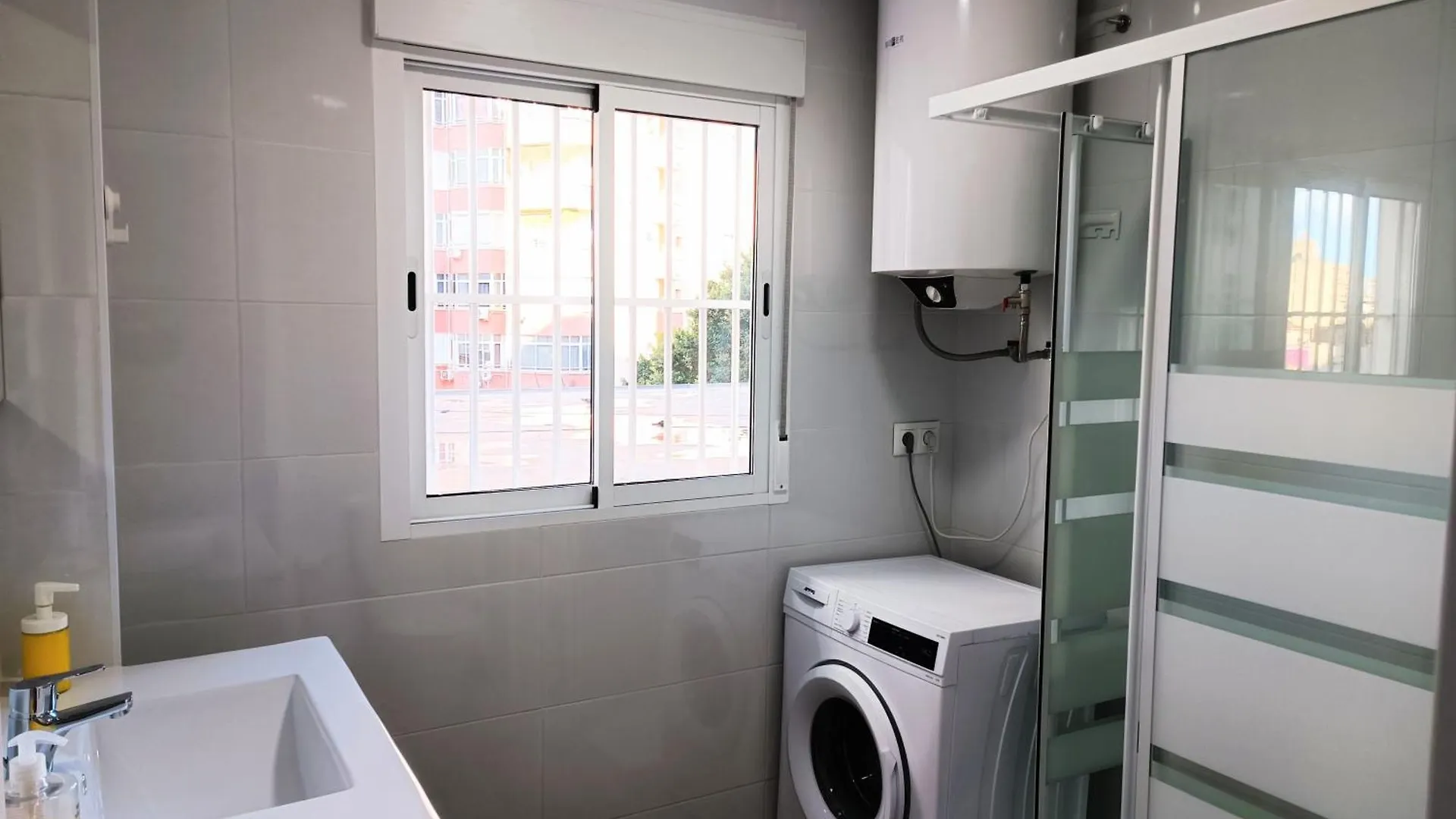 Cg134 - Nuevo Estudio, Reformado, Wifi, Fire Tv, Centrico Torremolinos Apartment